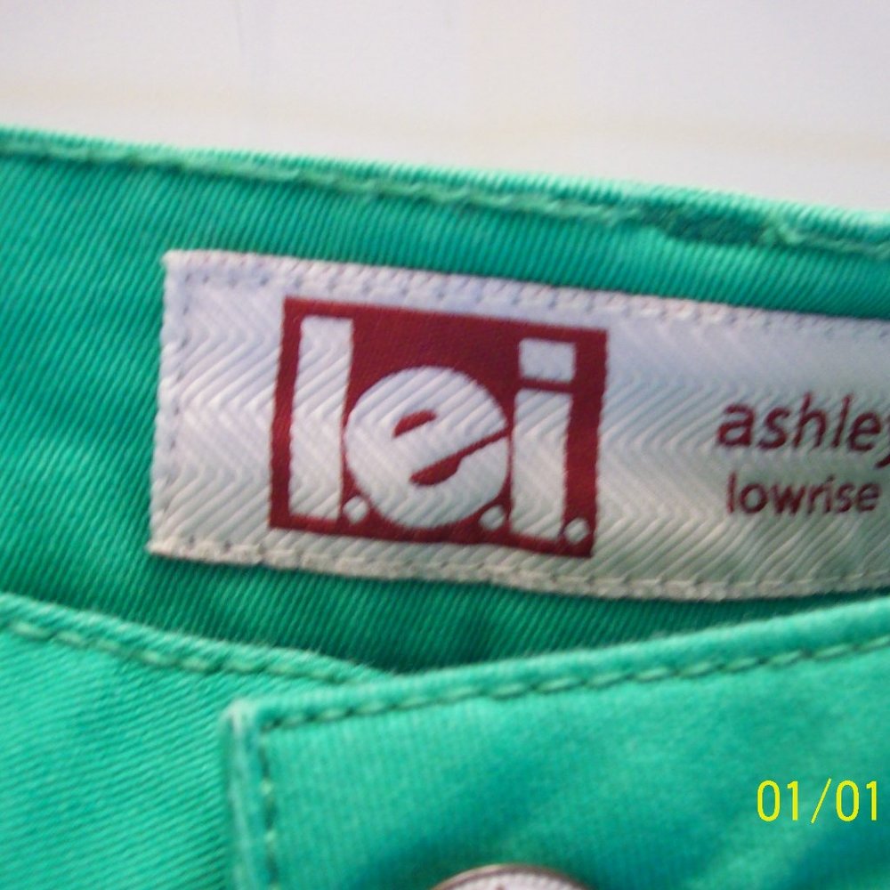 Low Rise Pants - Picture 2 of 5